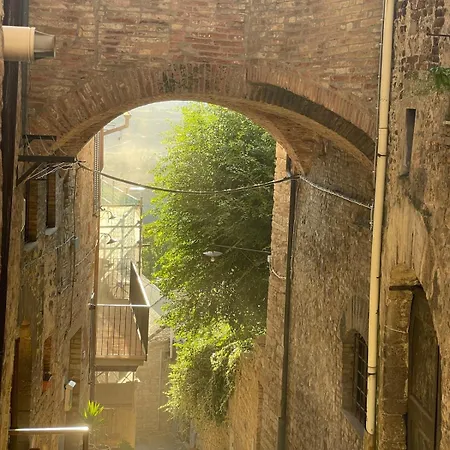 La Piazzetta Del Borgo - Bianchini Todi