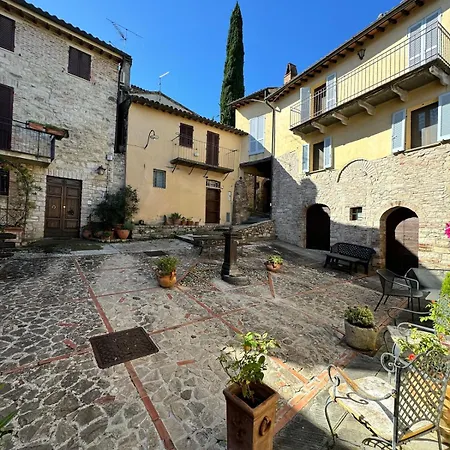 La Piazzetta Del Borgo - Bianchini Todi