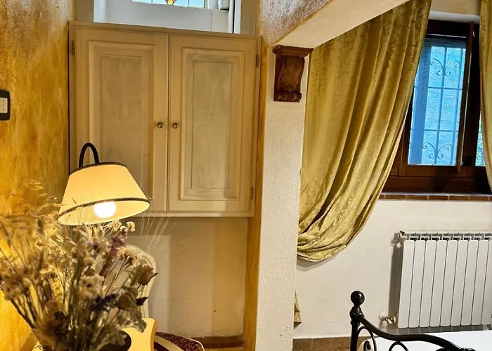 La Piazzetta Del Borgo - Bianchini *